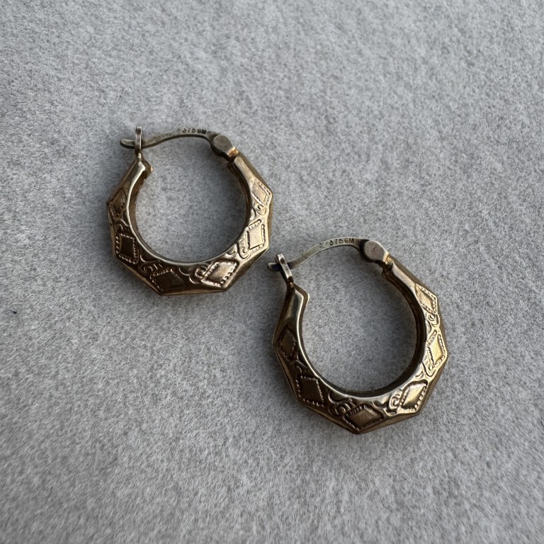 9ct Engraved Bohemian Octagon Hoop Earrings - Image 2