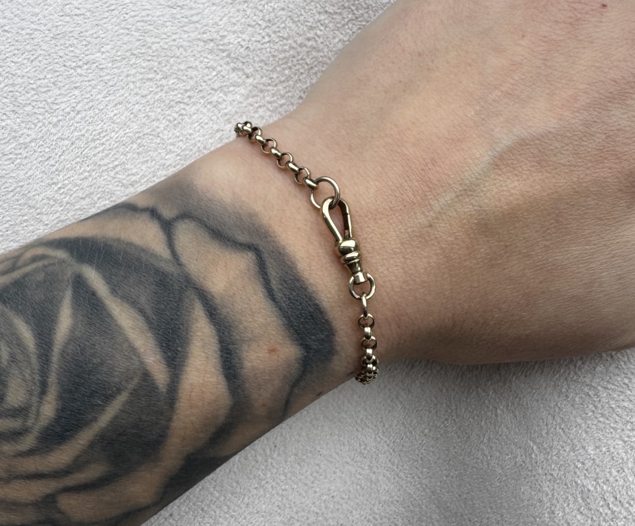 9ct Gold Belcher Bracelet with Swivel Dog Clasp - Image 3