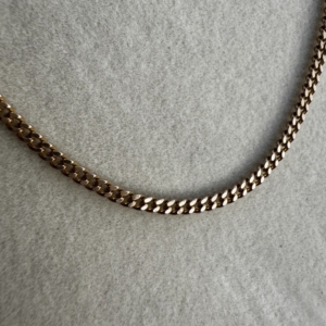 9ct Gold Curb Chain- Lauren Owens Jewellery
