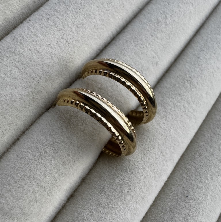 9ct Gold Ridge Hoop Earring- Lauren Owens Jewellery