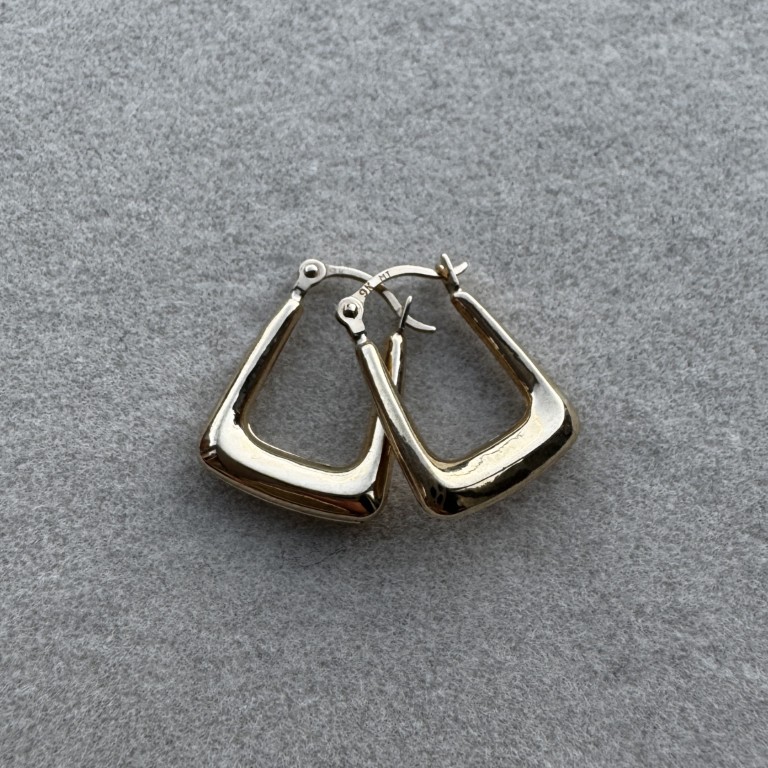 9ct Trapezoid Earrings- Lauren Owens Jewellery