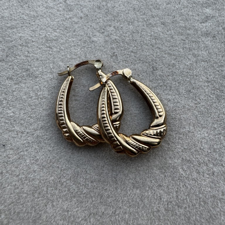 9ct Textured Twisted Teardrop Hoops - Image 2