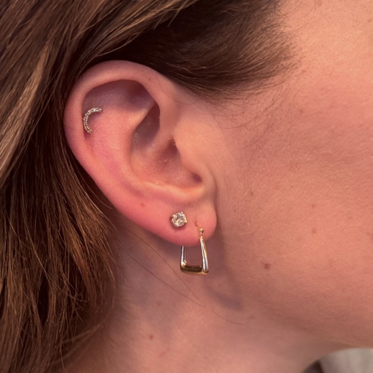 9ct Trapezoid Earrings - Image 4