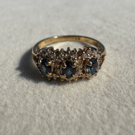 9ct Gold Diamond & Sapphire Ring- Lauren Owens Jewellery