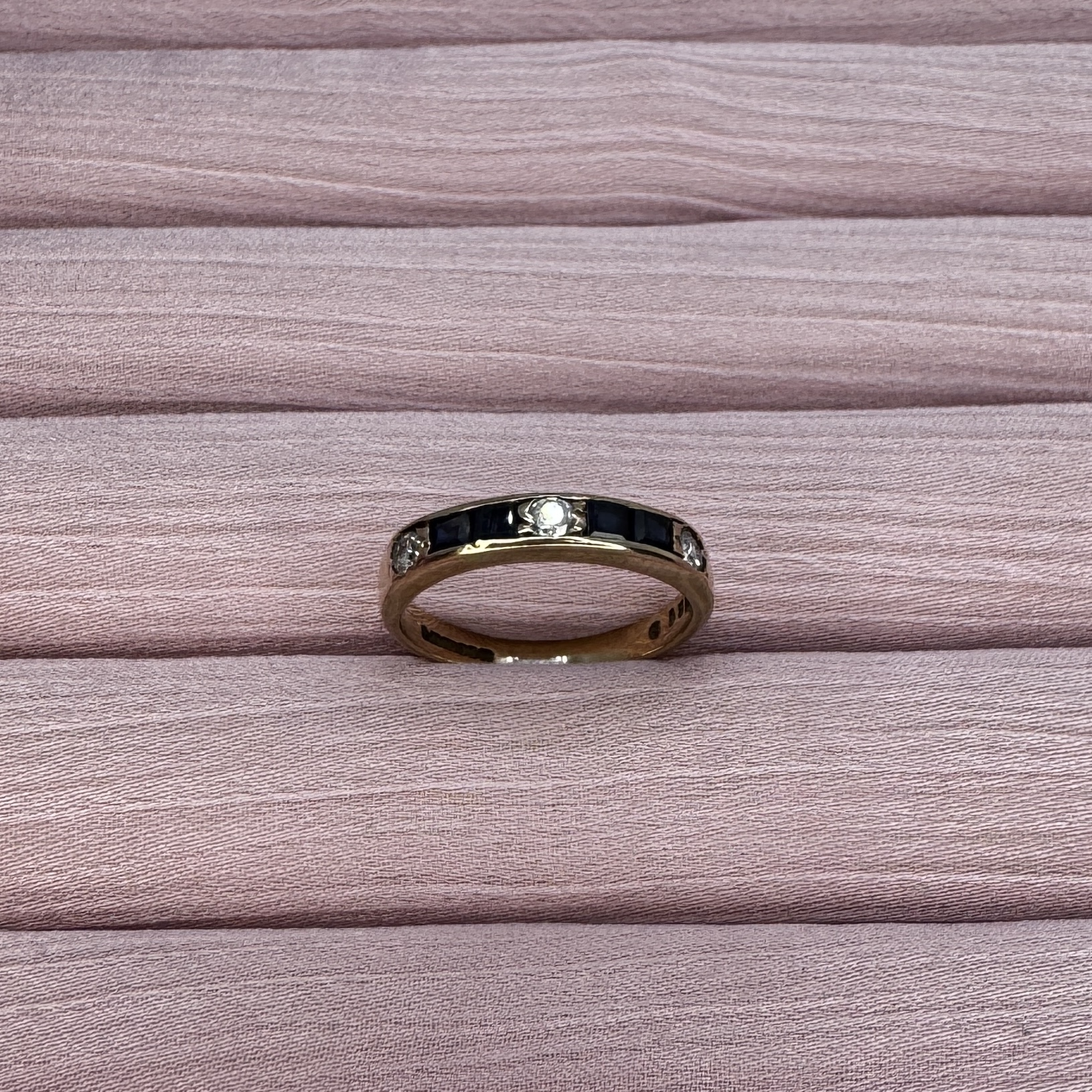 9ct Gold Diamond Sapphire Ring - Image 6