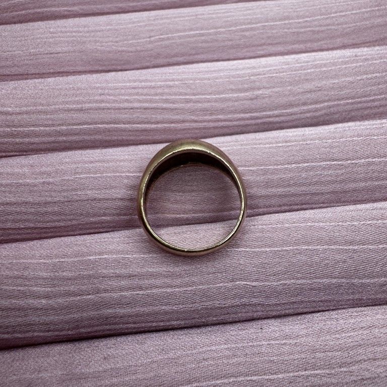 9ct Gold Domed Pinky Ring - Image 4