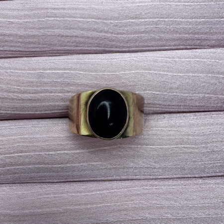 9ct Gold Black Stone Ring Lauren Owens Jewellery