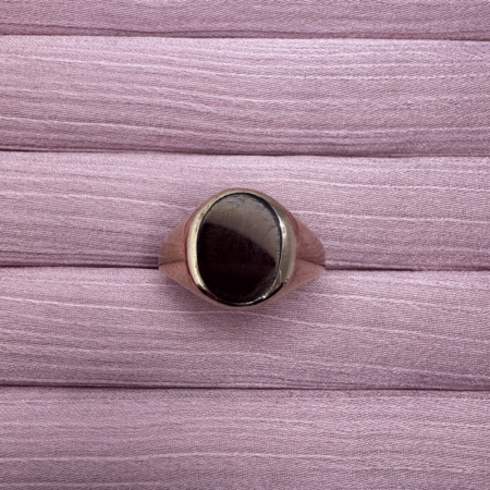 9ct gold red stone signet ring lauren owens jewellery