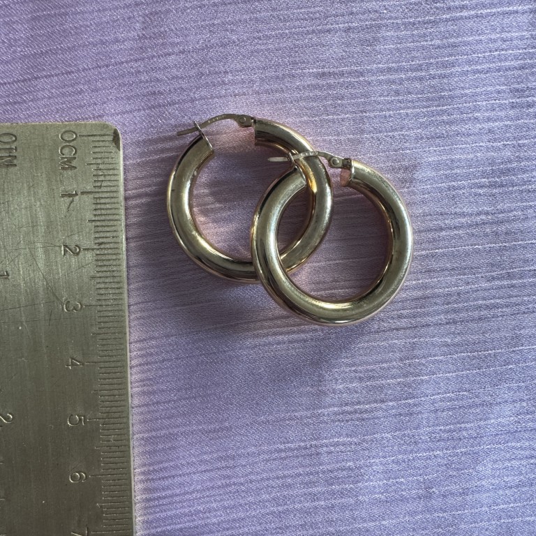 9ct Gold Hollow Hoop Earrings – Classic Polished Hoops - Image 3