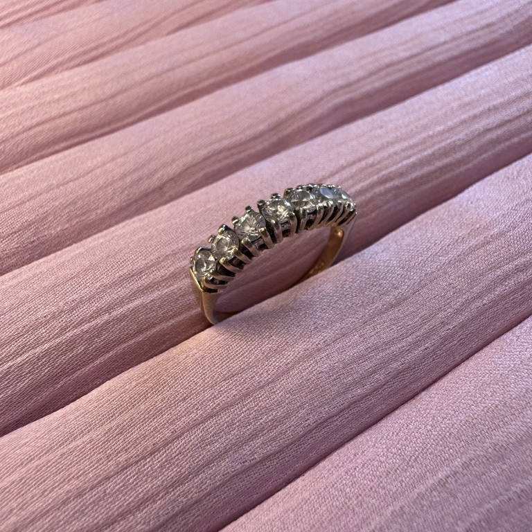 Vintage 9ct Gold Cubic Zirconia Half Eternity Ring - Image 2
