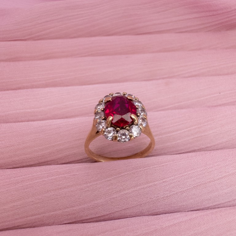 9ct Gold Red Gemstone Halo Ring