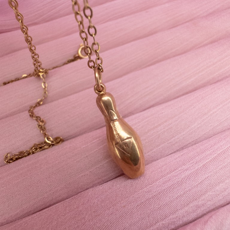 9ct Gold Bowling Pin Pendant