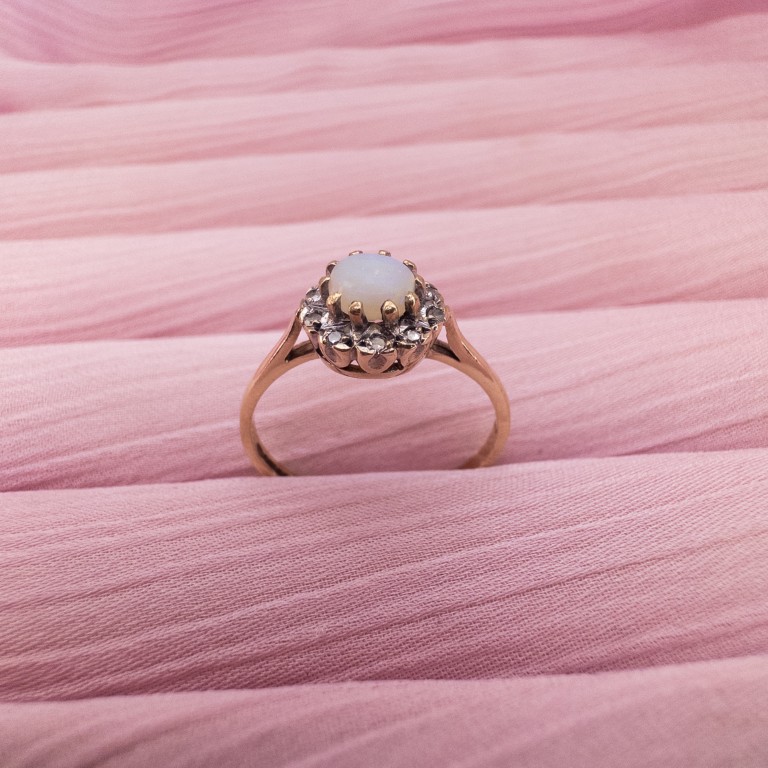 9ct Gold Opal & Diamond Ring